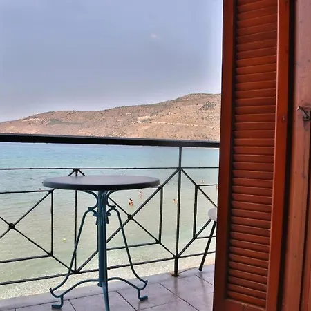 Palataki Neo Oitylo Apartment
