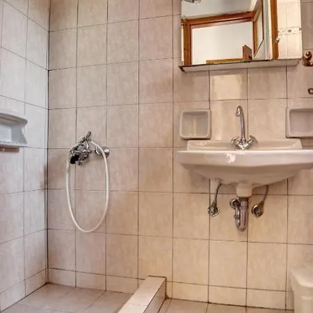 Palataki Neo Oitylo Néon Oítilon